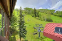 The Osprey at Beaver Creek, a RockResort - Mountain view