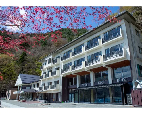 Shoji Lake Hotel Hotels near Aokigahara