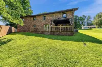 Large Home Near Bristol Speedway