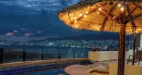 3 Sunsets, Pet Friendly Ocean View in Brisas - Hot Tub