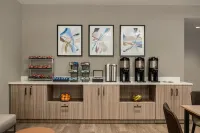 Hyatt Studios Chesapeake - breakfast