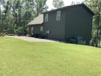 Brand new beautiful, quiet, and spacious 3-bedroom house next to Pickwick Lake - 3 estrellas