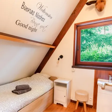 Cozy Chalet with Sauna in Lanaken