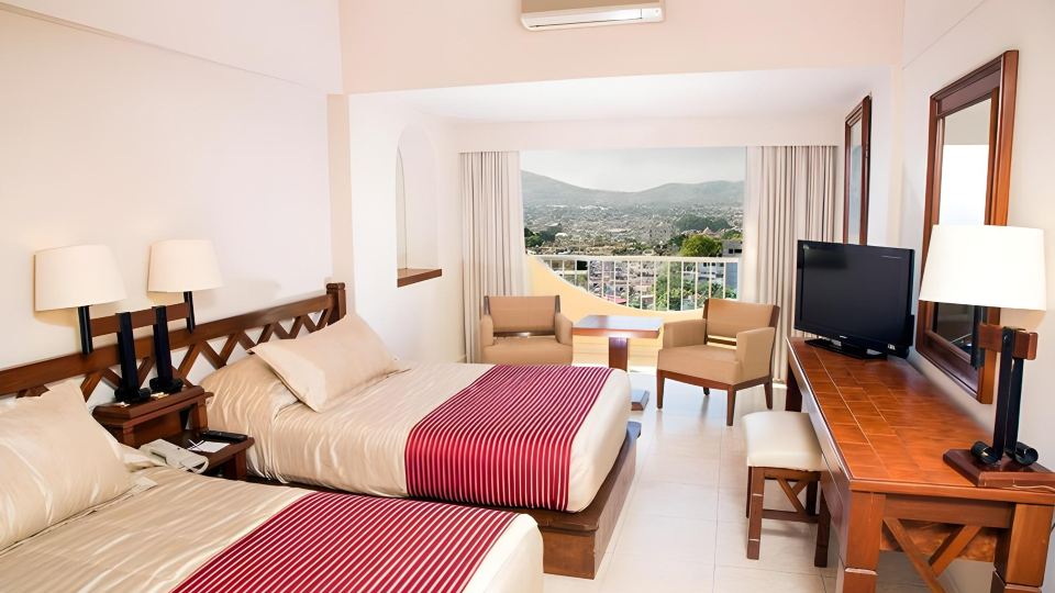 Hotel Fortin Plaza