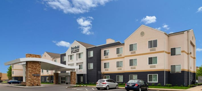 Fairfield Inn & Suites Beloit Hotels in Rock County