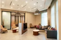 Courtyard Mesa at Wrigleyville West - 3-Star
