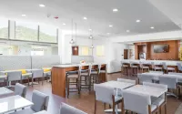 洛斯卡波斯希爾頓歡朋套房酒店 - 早餐