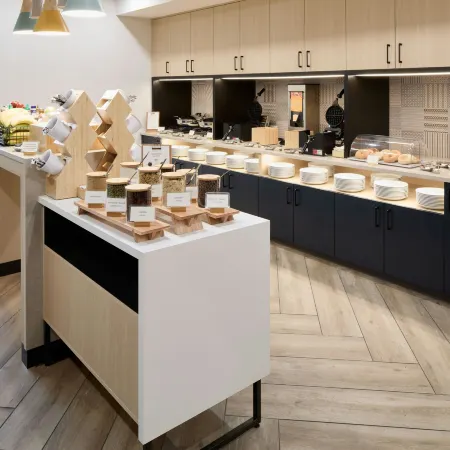TownePlace Suites by Marriott Montreal Airport