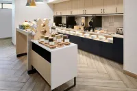 TownePlace Suites by Marriott Montreal Airport - breakfast