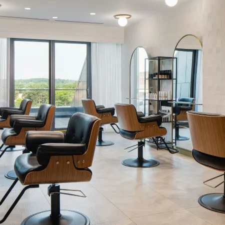 Amway Grand Plaza, Curio Collection by Hilton