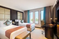 Holiday Inn MUSCAT AL SEEB by IHG - Boutique