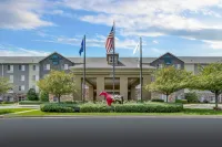 Homewood Suites by Hilton Louisville-East - parking