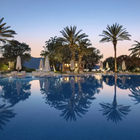 DoubleTree by Hilton Bodrum Isil Club Ultra All Inclusive Resort