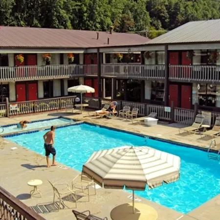 Great Smokies Inn - Cherokee