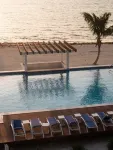 Zenses Hotel in Caye Caulker - Beach
