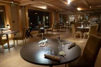 Au Charmant Petit Lac - Ecohotel Parc & Spa - breakfast