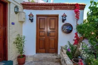 Mets Boutique Hotel - غرفة مطلة على الجبل