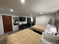 Perth Plaza Inn & Suites - Motels