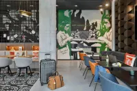 Moxy Kaunas Center - Morgenmad