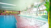 Mercure Miyagi Zao Resort & Spa - Pools
