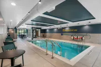 Home2 Suites by Hilton Suffolk - Swimmingpools