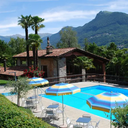 Hotel&Hostel Montarina