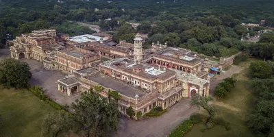 Umed Bhawan Palace, Kotah Các khách sạn gần Kota Railway Station
