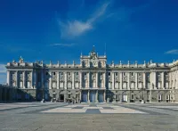 Barceló Emperatriz Hotel dekat Prado Museum