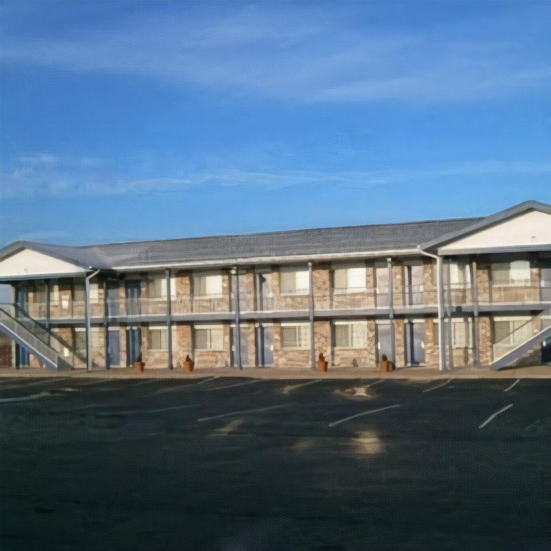 Harrisonville Inn & Suites