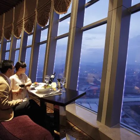 Crowne Plaza YANTAI SEA VIEW by IHG