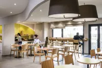 Aparthotel Adagio Access Colombes la Défense Hotels in Bezons