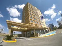 Hampton Inn & Suites by Hilton Puebla Hotels in 