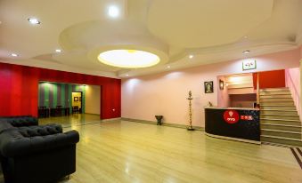 OYO 7355 Home Stay Covinille - Housity