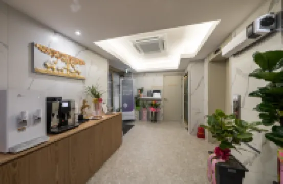 Busan Yeonsan Togok Hotel Roi