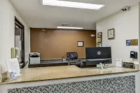 Wake Inn - Motels