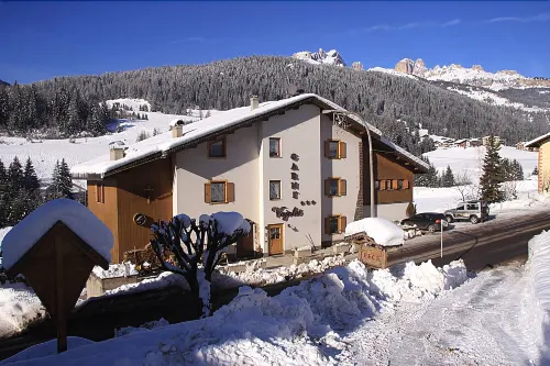 Kyrr Smart Mountain Retreat Hôtels à : Moena