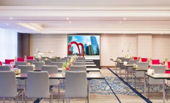 Renaissance Paris la Defense Hotel
