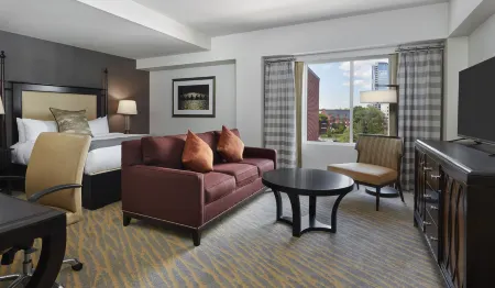 The Inn at Penn, A Hilton Hotel