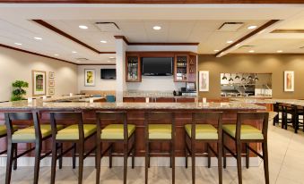 Hilton Garden Inn Naperville/Warrenville