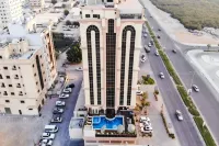 Royal View Hotel Hotels near المزرع almezraa