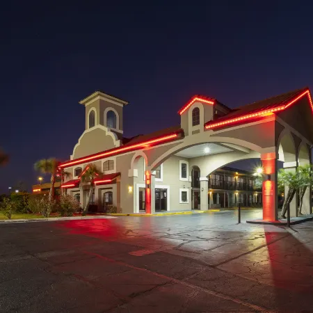 Red Roof Plus+ St Augustine