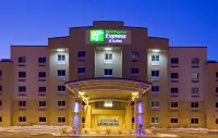 Holiday Inn Express & Suites Mankato East