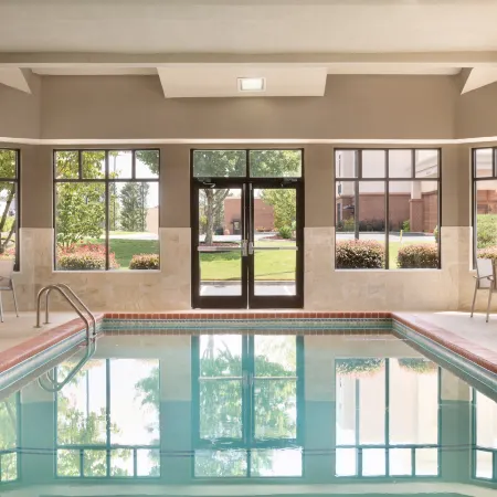 Holiday Inn Express & Suites LAVONIA by IHG
