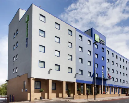 Holiday Inn Express LONDON - PARK ROYAL by IHG Hotels in Ealing