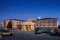 Holiday Inn Express & Suites Los Alamos Entrada Park