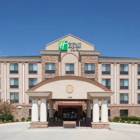 Holiday Inn Express & Suites FT. COLLINS by IHG