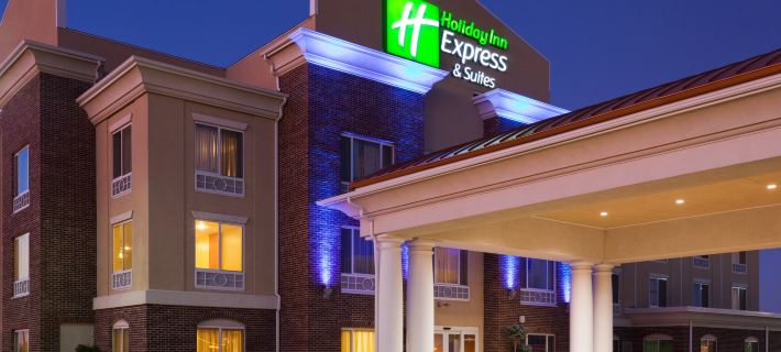 Holiday Inn Express & Suites Minot by IHG Hotels in Ward County