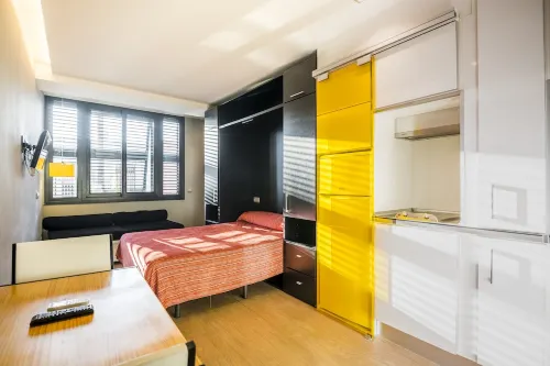 Hotel Mirablau فنادق في Enix