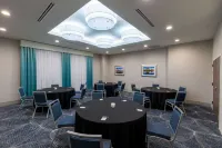 La Quinta Inn & Suites by Wyndham Round Rock Near Kalahari