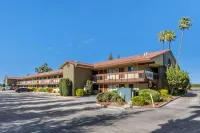 Best Western Orchard Inn Hotel in zona California State University, Stanislaus